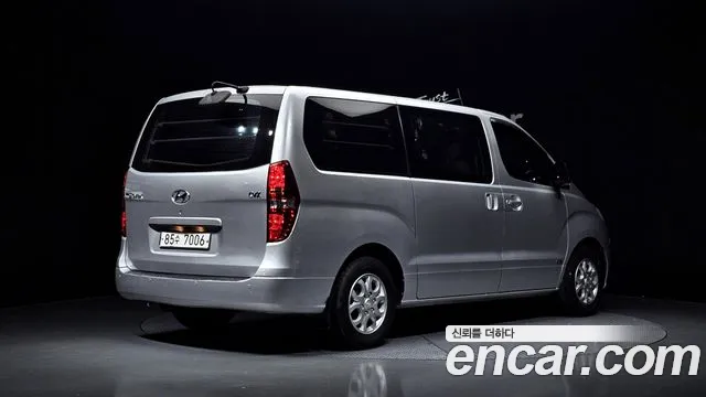 Hyundai Starex 2007 thumb 3