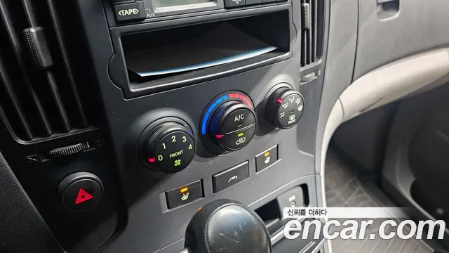 Hyundai Starex 2007 thumb 11
