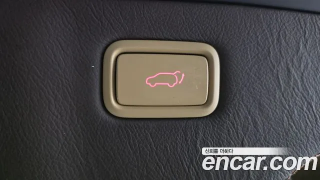 Kia Carnival 2017 thumb 6