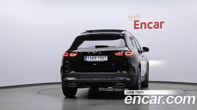 Mercedes-Benz GLA 2020 thumb 4