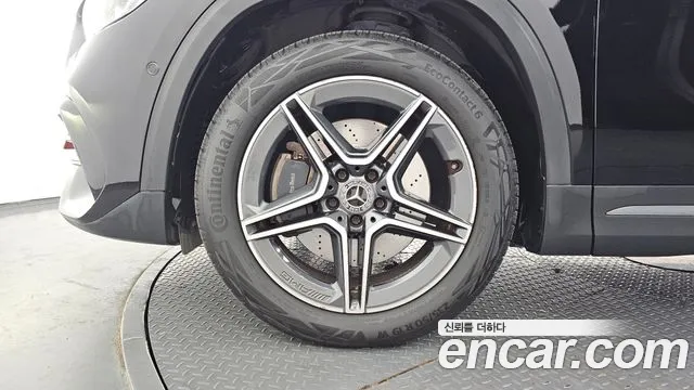 Mercedes-Benz GLA 2020 thumb 10
