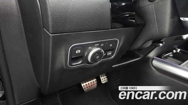 Mercedes-Benz GLA 2020 thumb 6