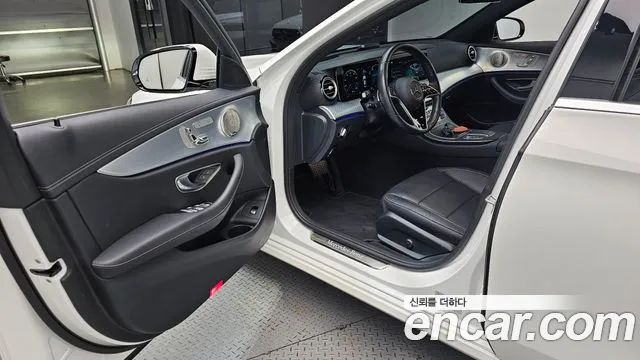 Mercedes-Benz E-Класс 2021 thumb 8