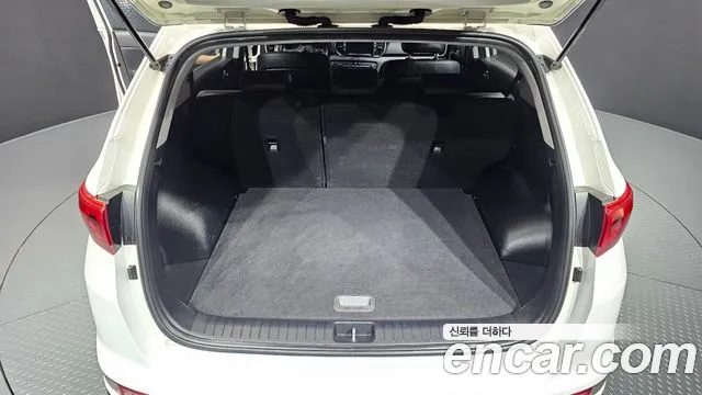 Kia Sportage 2016 thumb 8