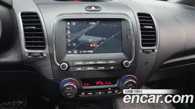 Kia K3 2016 thumb 8