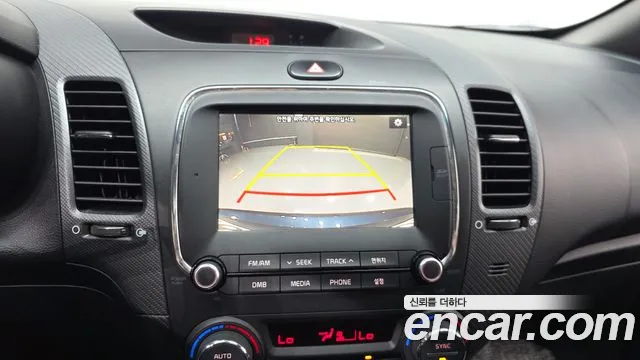 Kia K3 2016 thumb 11