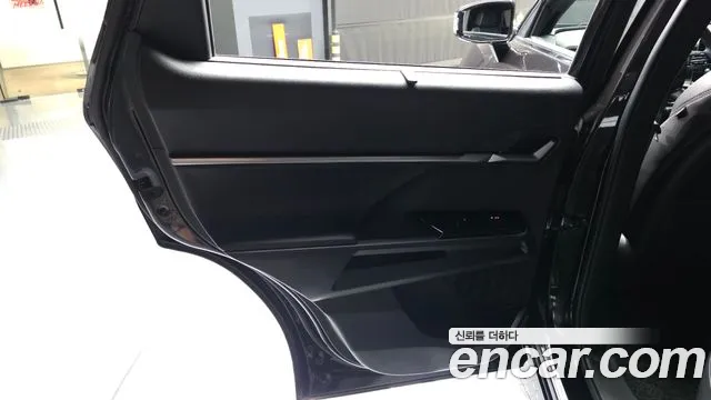 KG_Mobility_Ssangyong Torres 2022 thumb 7