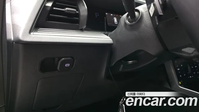 KG_Mobility_Ssangyong Torres 2022 thumb 3