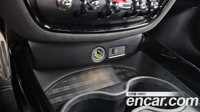 Mini Clubman 2023 thumb 6