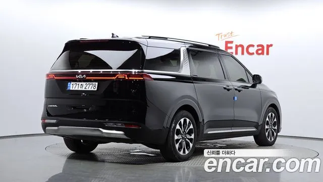 Kia Carnival 2022 thumb 5
