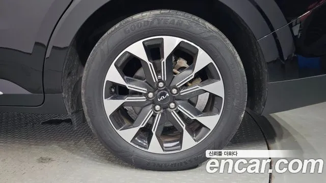 Kia Carnival 2022 thumb 12