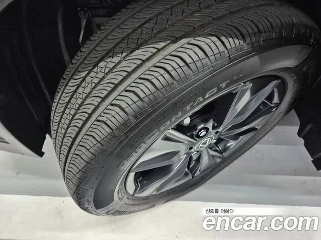 Lexus UX 2025 thumb 4
