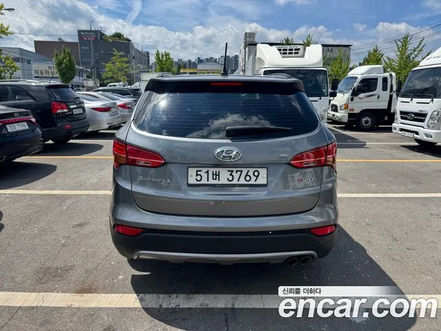 Hyundai Santa Fe 2012 thumb 5