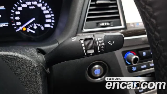 Genesis G80 2019 thumb 5