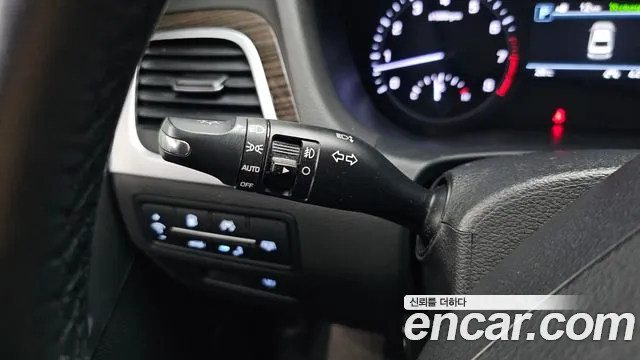 Genesis G80 2019 thumb 3