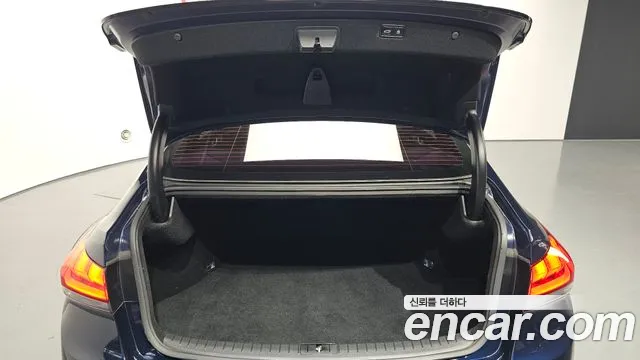 Genesis G80 2019 thumb 6