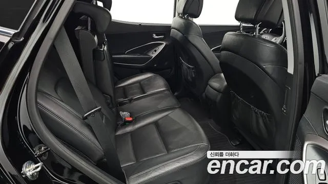 Hyundai Santa Fe 2016 thumb 10