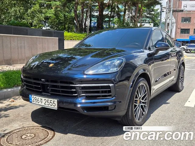 Porsche Cayenne 2021 thumb 4