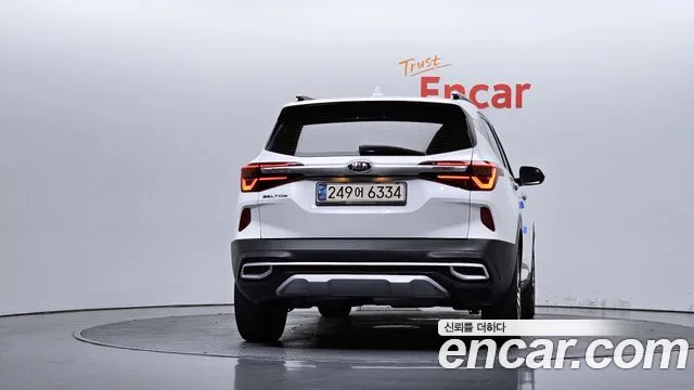 Kia Seltos 2021 thumb 5