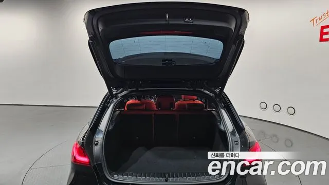 BMW 1 серии 2022 thumb 11