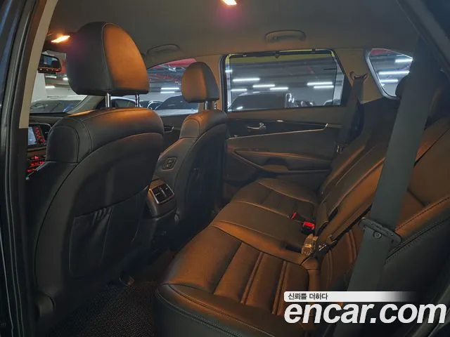 Kia Sorento 2018 thumb 10