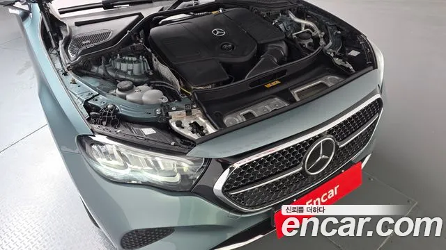 Mercedes-Benz E-Класс 2025 thumb 9
