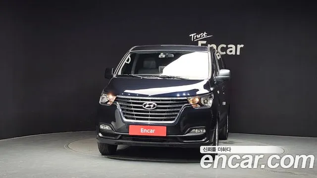 Hyundai Starex 2020 thumb 2