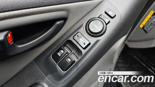 Hyundai Starex 2020 thumb 12