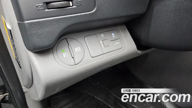 Hyundai Starex 2020 thumb 3