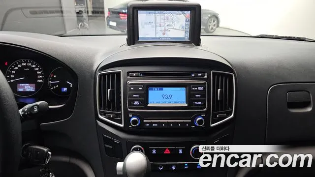 Hyundai Starex 2020 thumb 4