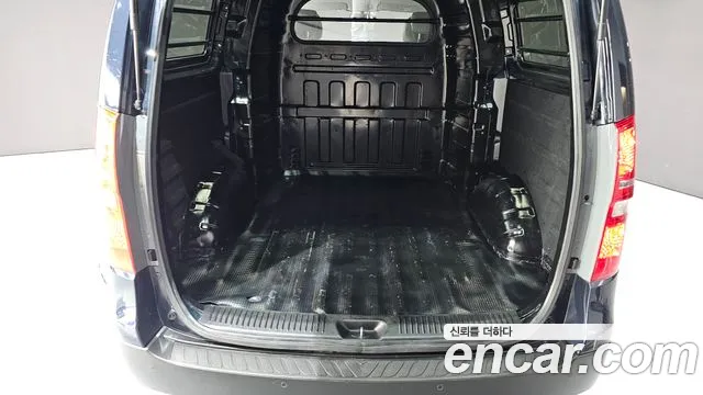 Hyundai Starex 2020 thumb 6