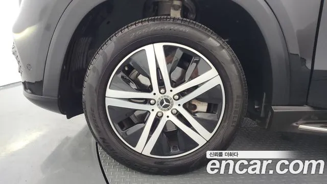 Mercedes-Benz GLE 2019 thumb 10