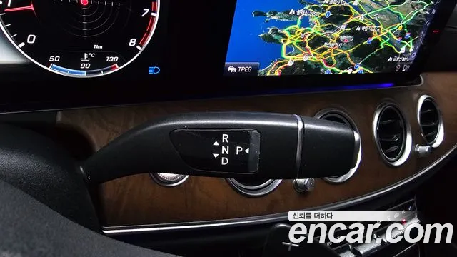 Mercedes-Benz E-Класс 2019 thumb 5