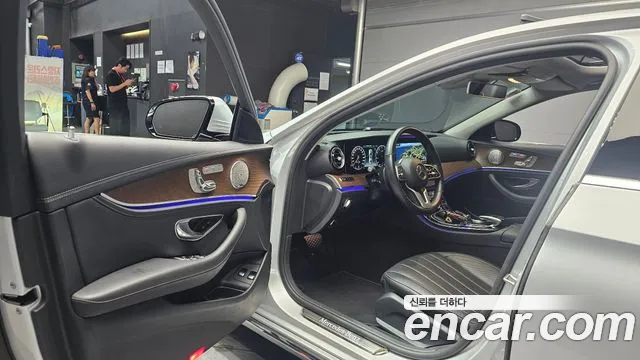 Mercedes-Benz E-Класс 2019 thumb 2