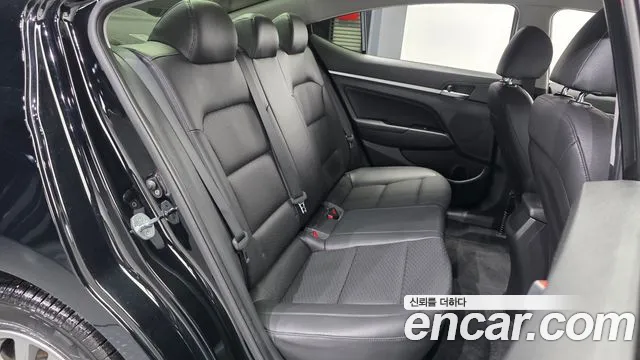 Hyundai Avante 2019 thumb 8