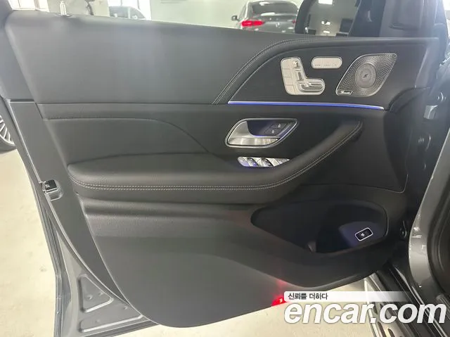 Mercedes-Benz GLE 2025 thumb 12