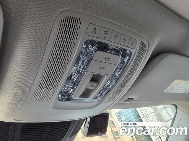 Mercedes-Benz GLE 2025 thumb 9