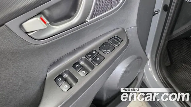 Hyundai Kona 2018 thumb 7