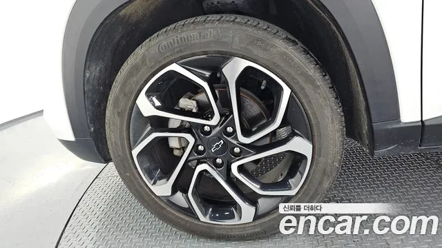 Chevrolet Tracker 2023 thumb 5
