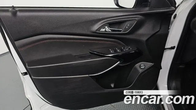 Chevrolet Tracker 2023 thumb 3
