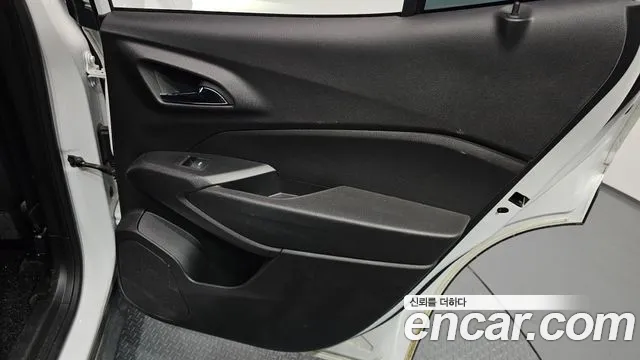 Chevrolet Tracker 2023 thumb 10