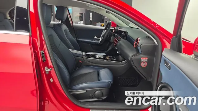 Mercedes-Benz A-Класс 2019 thumb 6