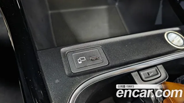 Mercedes-Benz A-Класс 2019 thumb 3
