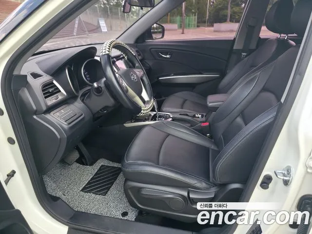 KG_Mobility_Ssangyong TIBOLI 2016 thumb 4