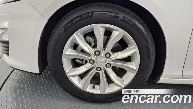 Chevrolet Malibu 2019 thumb 9