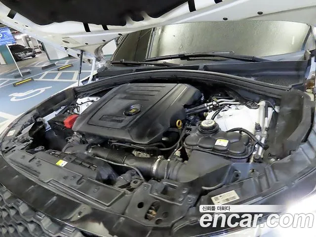 Land Rover Range Rover Velar 2017 thumb 9