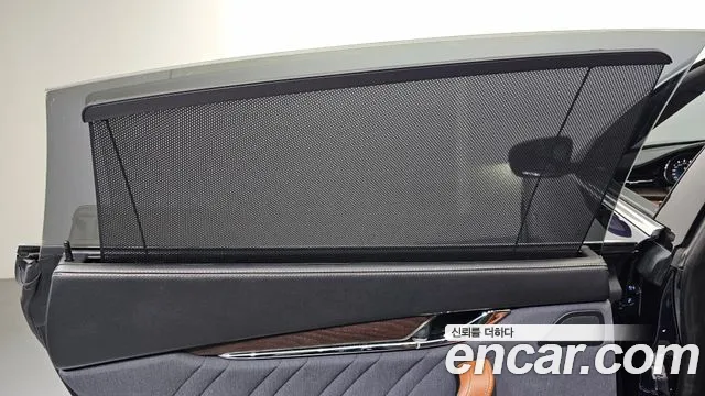 Maserati Quattroporte 2018 thumb 4