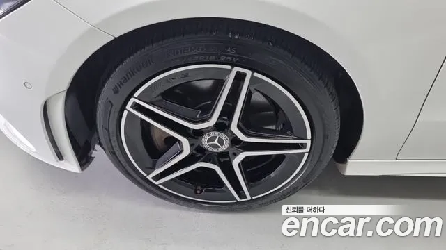 Mercedes-Benz CLA 2021 thumb 12