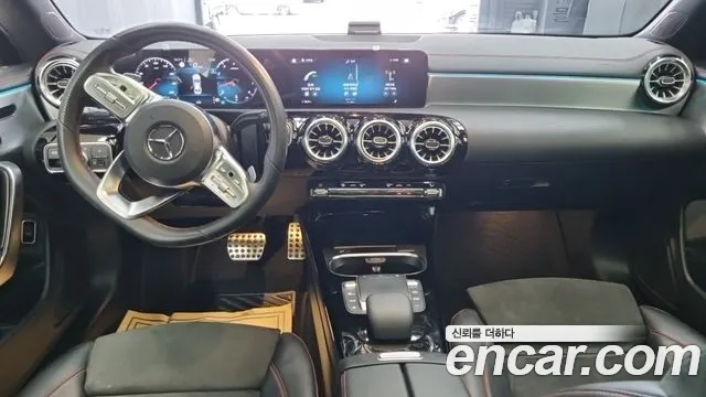 Mercedes-Benz CLA 2021 thumb 2