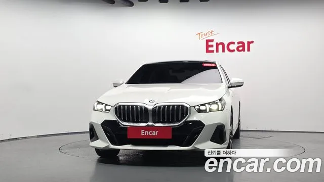 BMW 5 серии 2024 thumb 4